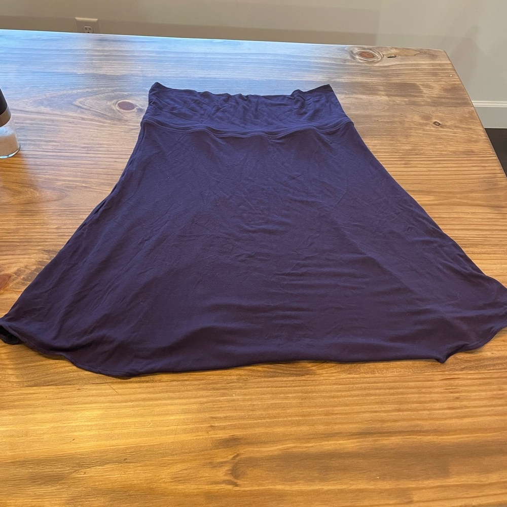 Gap maternity skirt size medium